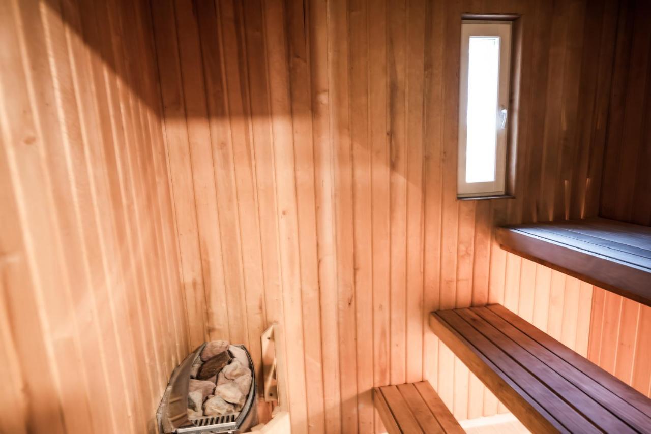 Cabin Guesthouse With Free Parking Pärnu Exterior photo
